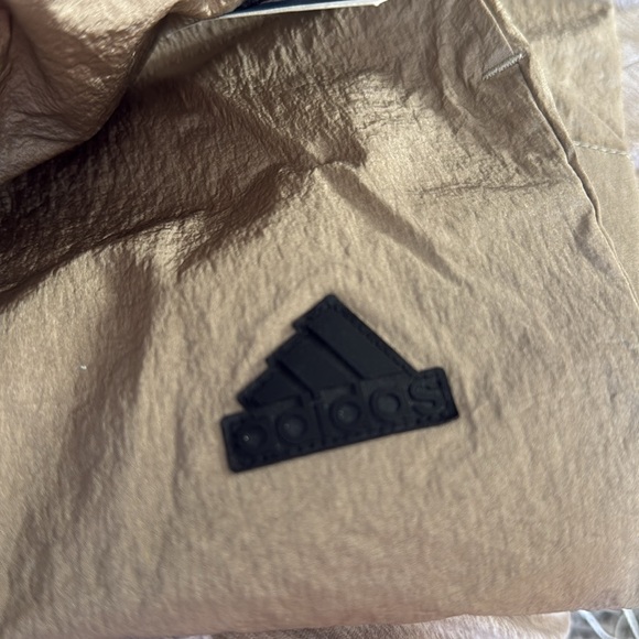 NWT Adidas City Escape Cargo Pants Joggers Elastic Small Gold - Picture 8 of 11